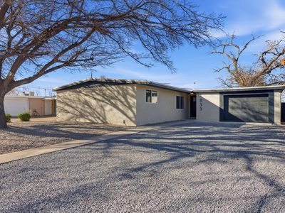 1833 Elizabeth St NE, Albuquerque, NM, 87112