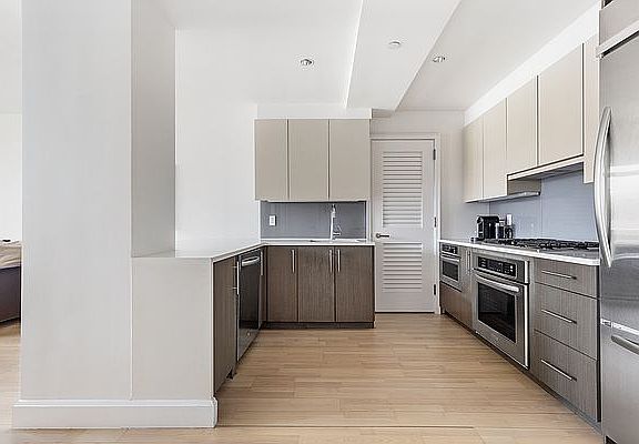 4th image of 2300 Frederick Douglas Blvd #8C