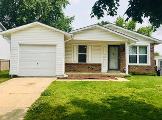 1517 Boardwalk Ave, Florissant, MO 63031