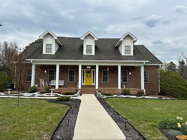 1st image of 544 Ryan Cir