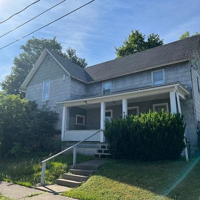 1st image of 100 Sherwood St