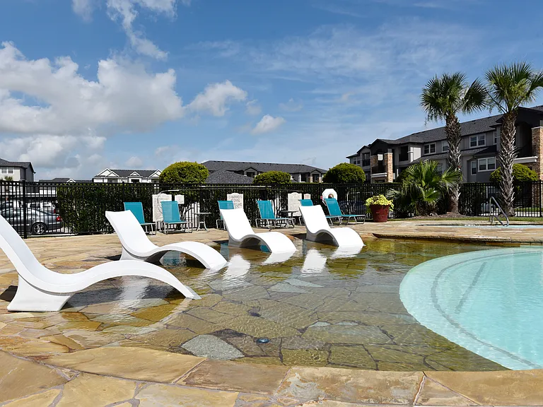 11881 Gulf Pointe Dr — Photo 20