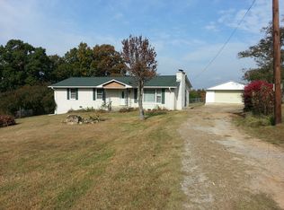 240 Knob Creek Rd, Lawrenceburg, TN 38464