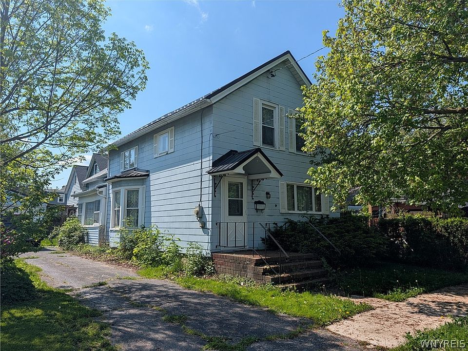 1st image of 9 E Pine St