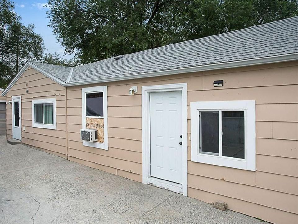 1st image of 808 N 15th St