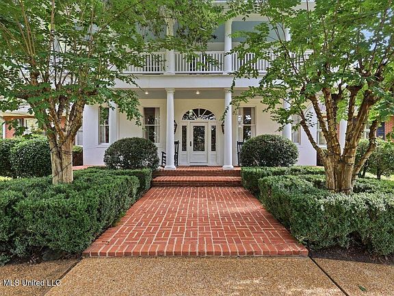 5th image of 64 Saint Andrews Pl