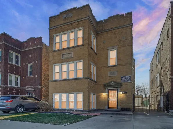 315 Memorial Dr, Calumet City, IL 60409