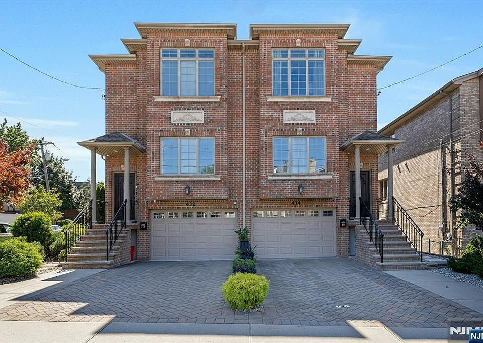 1st image of 434 Nelson Avenue