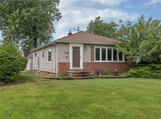 518 E 305th St, Eastlake, OH 44095