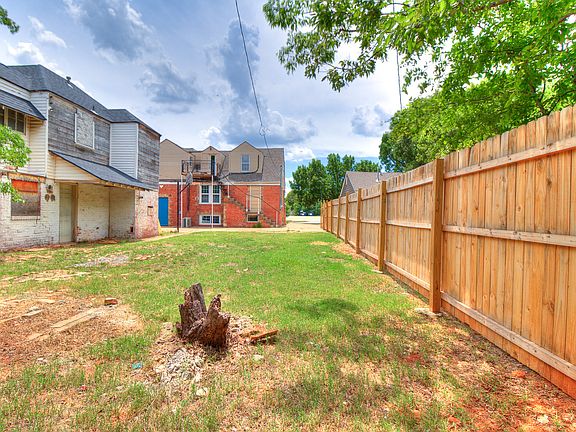 4th image of 2113 NW 31st St