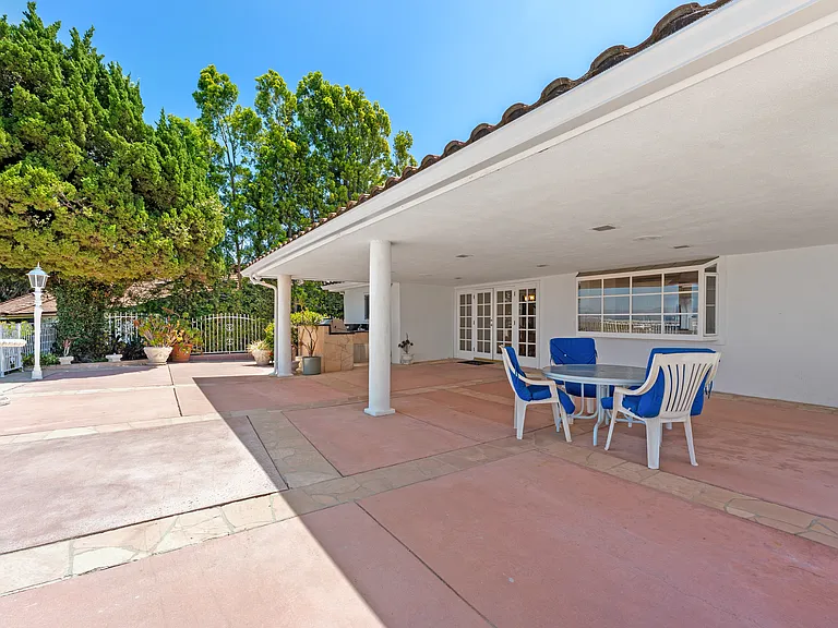 4159 Regal Oak Dr — Photo 54