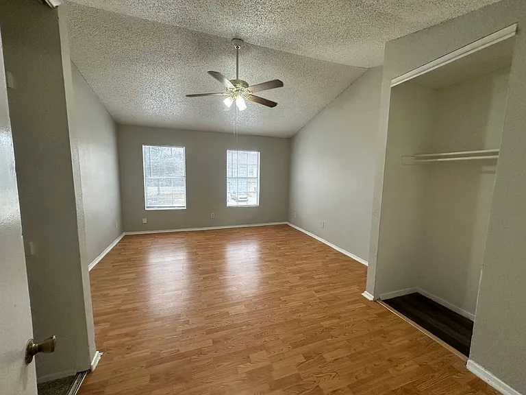 2188 Aspen Dr — Photo 14