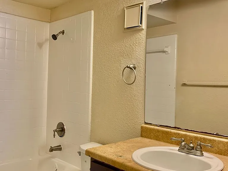 8100 Creekbend Dr #157 — Photo 14