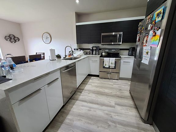 4th image of 14757 SW 9th Ln #14757