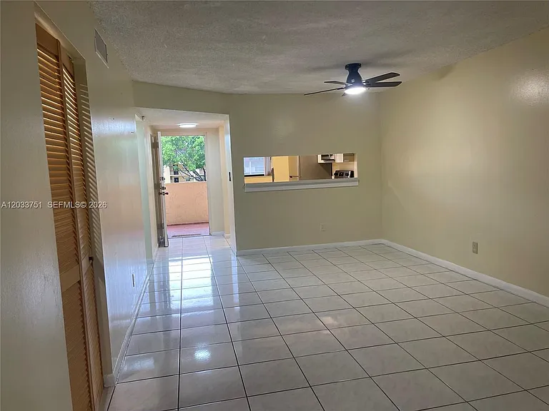 3252 Foxcroft Rd #307 — Photo 4
