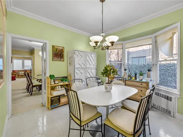 2114 Avenue N image 12 of 24