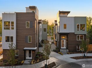 5203 Sand Point Pl NE, Seattle, WA 98105