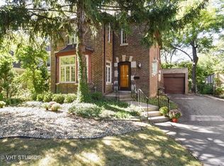 356 Sumac Rd, Highland Park, IL 60035