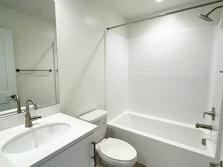 2554 Delphinium Ln — Photo 26