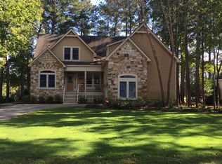 185 W Side Ln, Powells Point, NC 27966