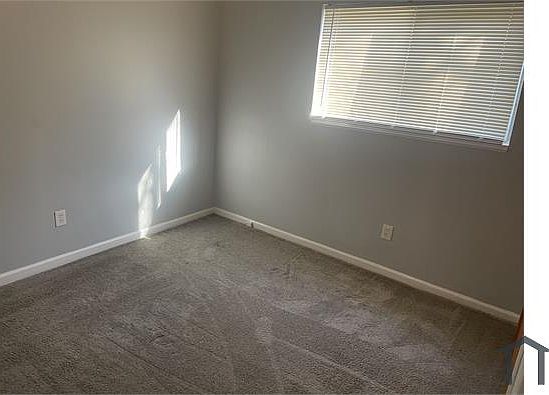 2nd image of 15908 Dacosta St