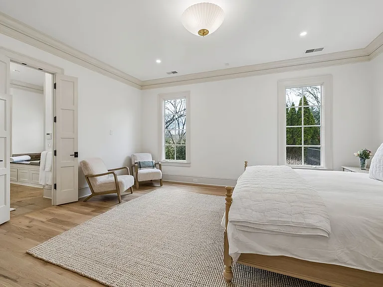 4533 Alcott Dr — Photo 30