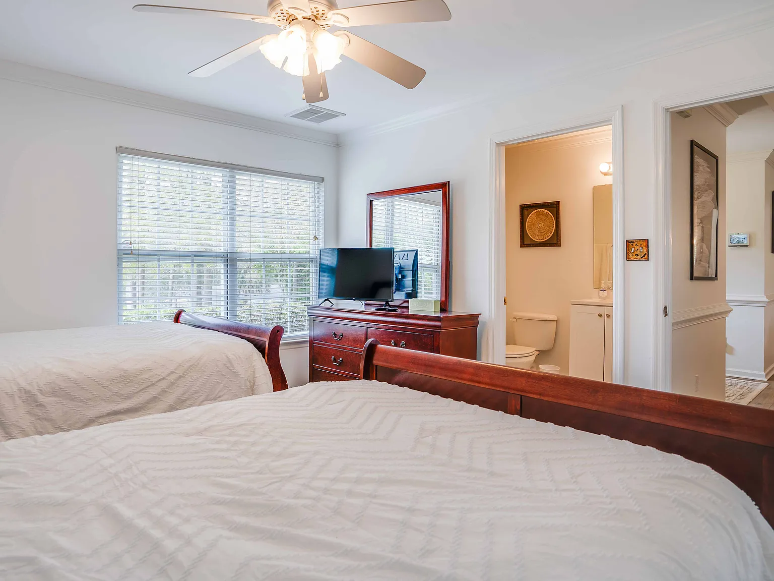 3 bed, 1550 sqft, $2,850 — Photo 3