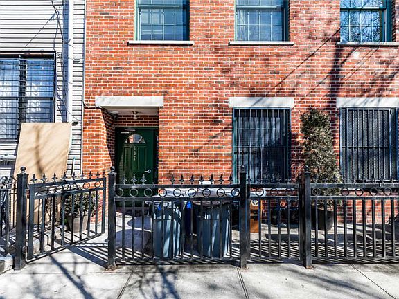 2nd image of 607 Onderdonk Ave APT 3