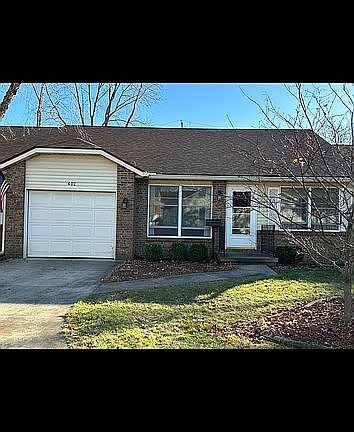 2nd image of 402 29th Avenue Dr