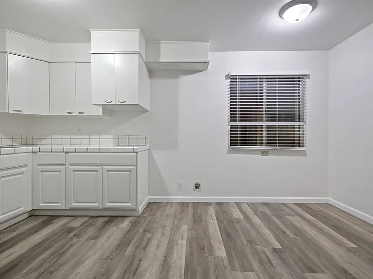 7719 Alexandria Pl — Photo 14