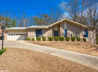 15 Pamela Dr, Little Rock, AR 72227