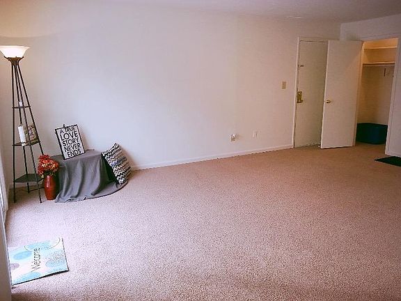 3rd image of 7920 Blue Jay Ln APT G