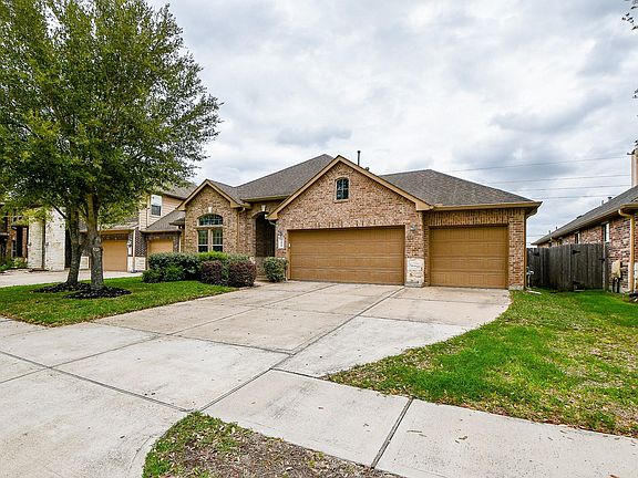 3rd image of 11022 Ellison Ridge Dr