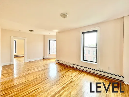 Rented by Level Group | media 1