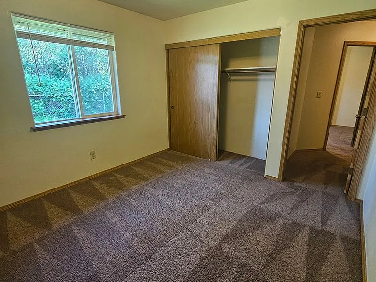 303 Garfield St — Photo 17