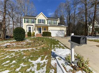 6418 Woodmont Rd, Jamestown, NC 27282