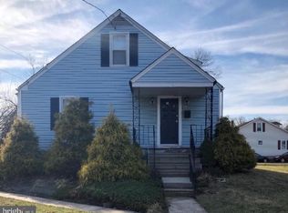 303 W Mill Rd, Maple Shade, NJ 08052