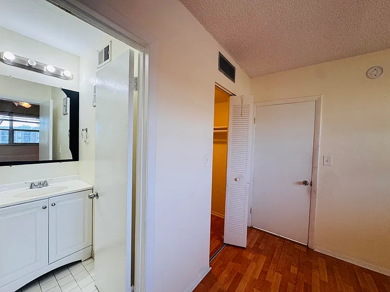 8025 Colony Cir S #203 — Photo 8