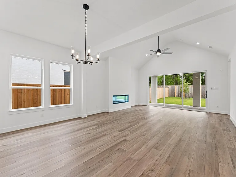 8218 Sherman Park Trl — Photo 5