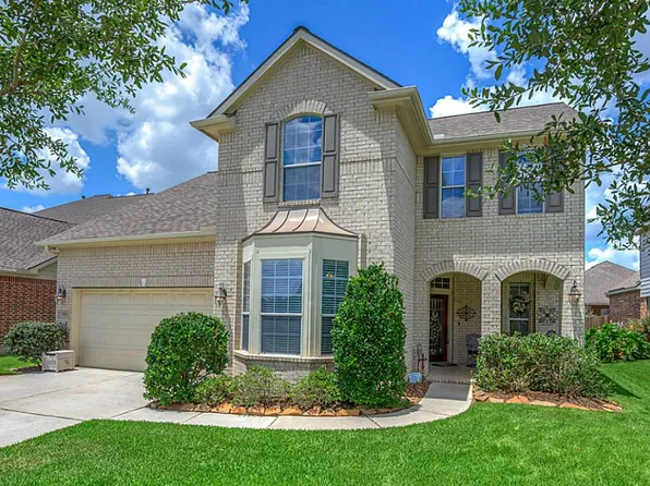 9318 Castlehead Dr, Tomball, TX 77375