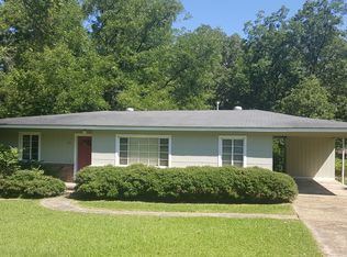 511 Pontotoc St, Louisville, MS 39339