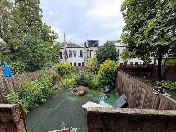 276 Sterling Street image 5 of 5