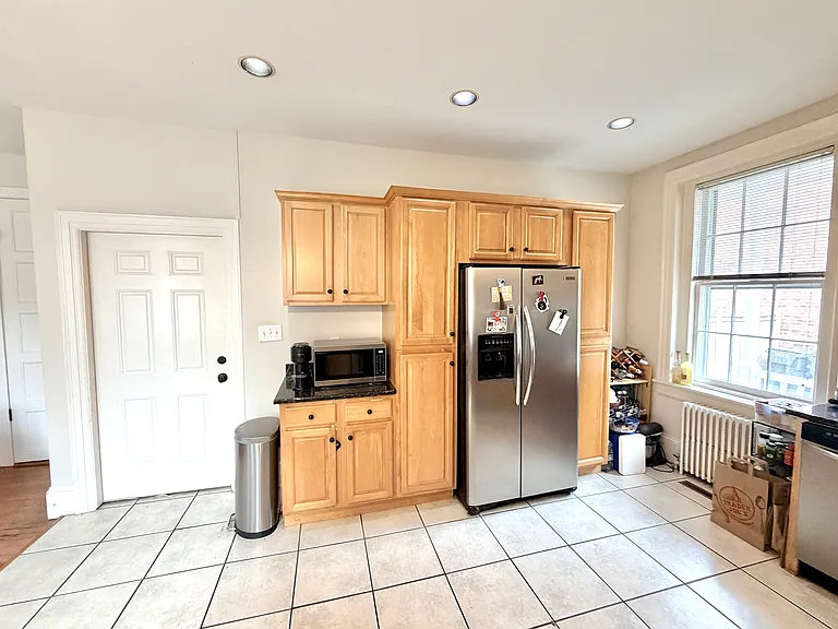 510 N Allison St #A — Photo 15