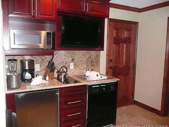 4th image of 3000 Canyon Resort Dr #3508B