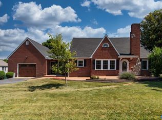 342 W Old Cross Rd, New Market, VA 22844