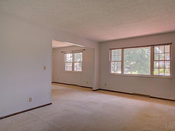 4th image of 2121 Bolser Dr