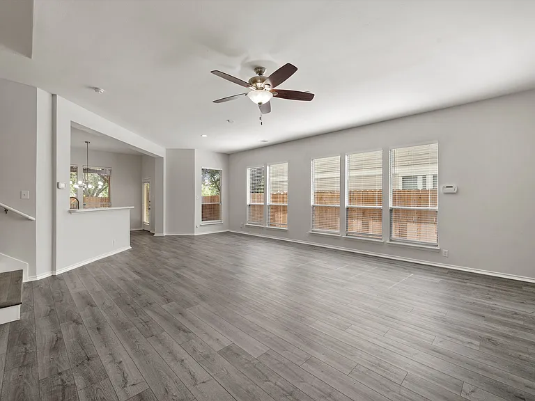 6736 Terra Rye — Photo 11
