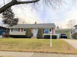 440 Hilton Dr, Madison, WI 53711