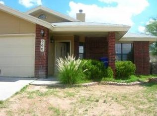 900 Chiricahua Dr, El Paso, TX 79912