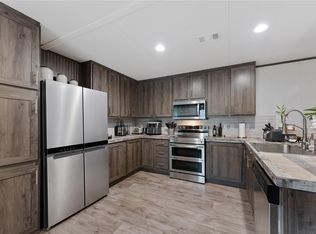 863 Road 5252, Cleveland, TX 77327